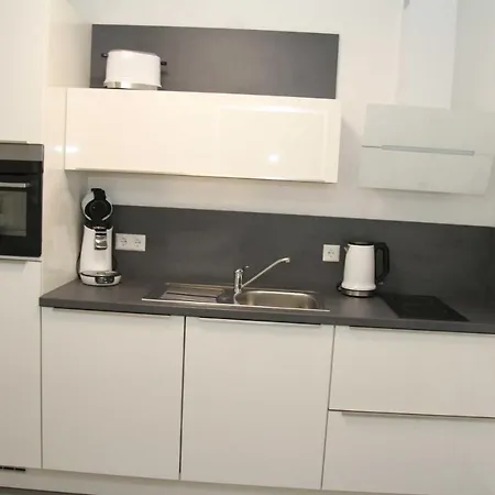 Garres Apartment *