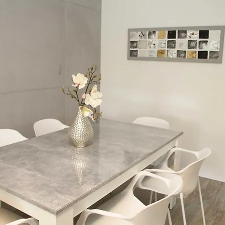 Garres Apartment